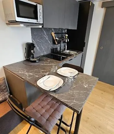 Les Deux Grenouilles 5mn De Colmar